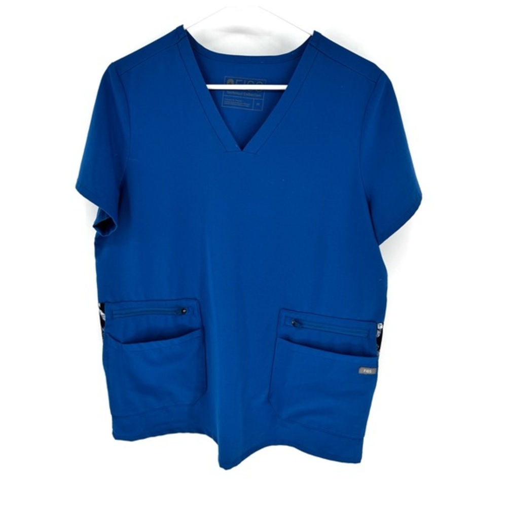 Figs Women's Short Sleeve V-Neck Scrub Top in Royal Blue